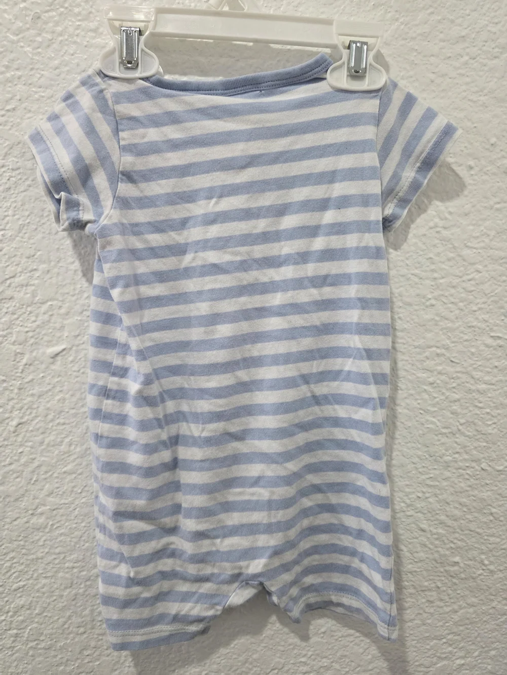 H&M hole sleep